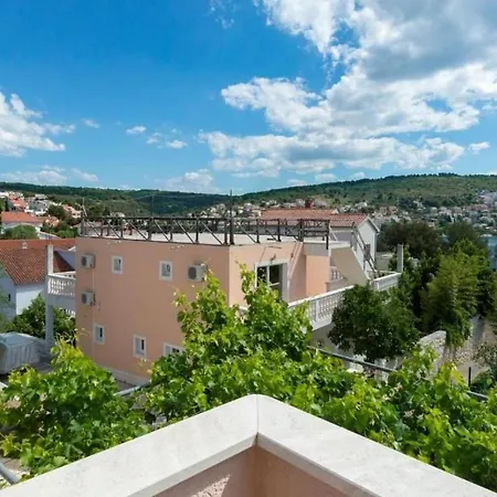 Apartment Prkacin Trogir